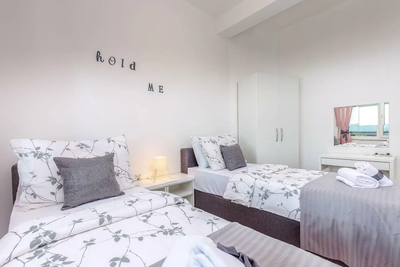 아파트 Villa Veronique 드라말리 크로아티아